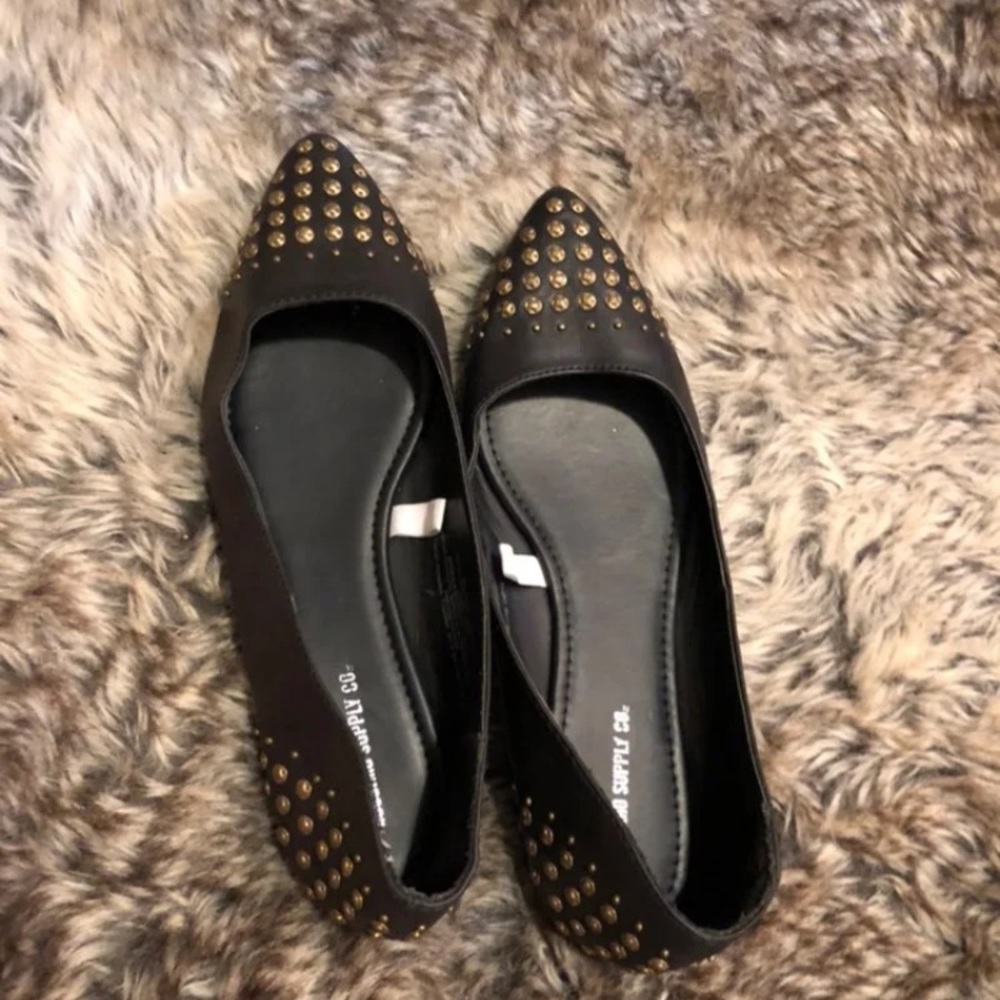 STUDDED FLATS 7